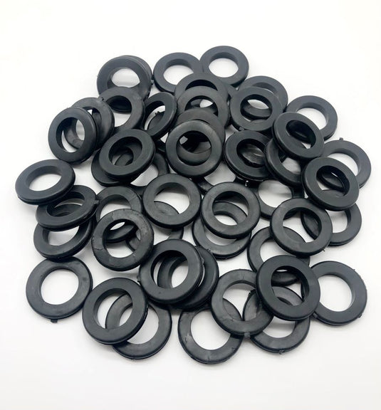 25mm rubber back box grommet open