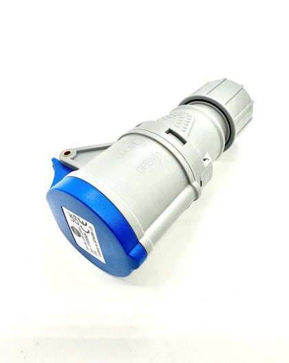 Blue 240v caravan hook up connector socket industrial 3 pin